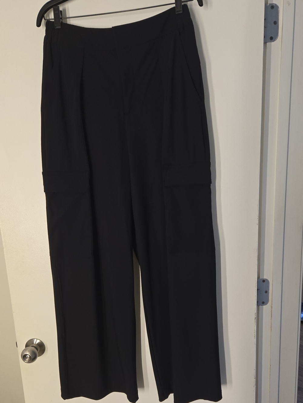 Athleta Black Wide-Leg Cargo Trousers